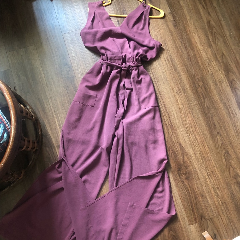 Dusty Rose/ mauve sleeveless V neck jumpsuit large
